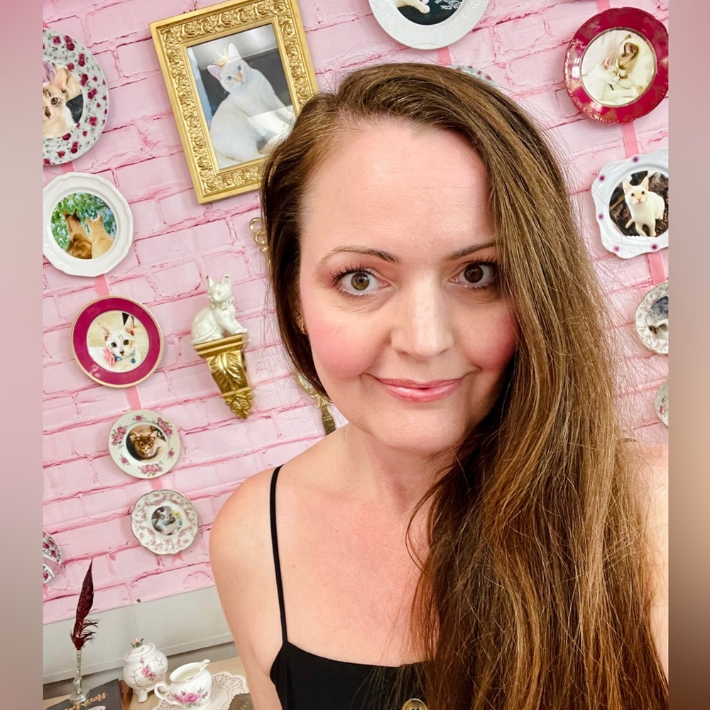 Meet your Posher, Amy